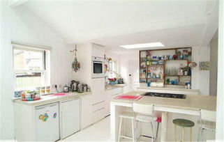 成都裝飾公司純白配多彩，打造美麗的田園混搭風裝飾工程設計